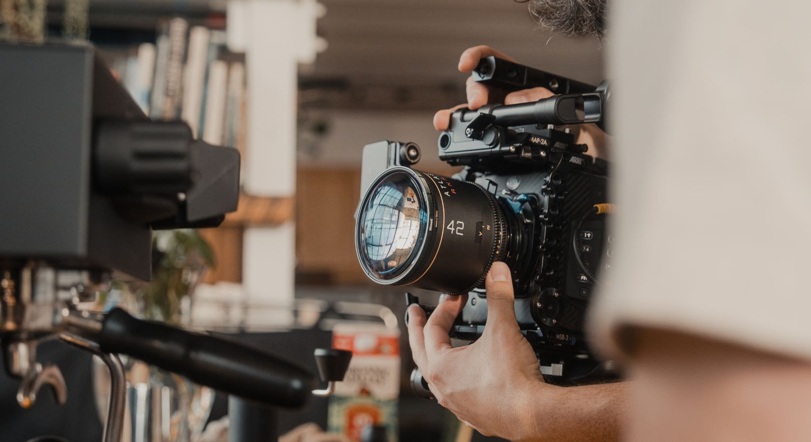 近接撮影フィルターシステム「SHIFT Diopter フィルター」が登場。日常