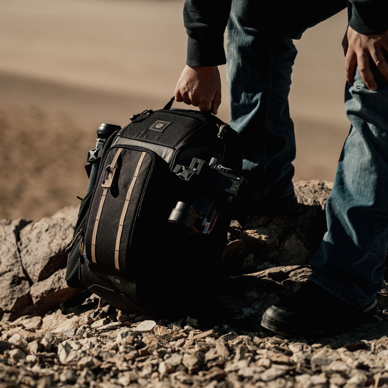 PolarPro RoadRunner 16L バックパック