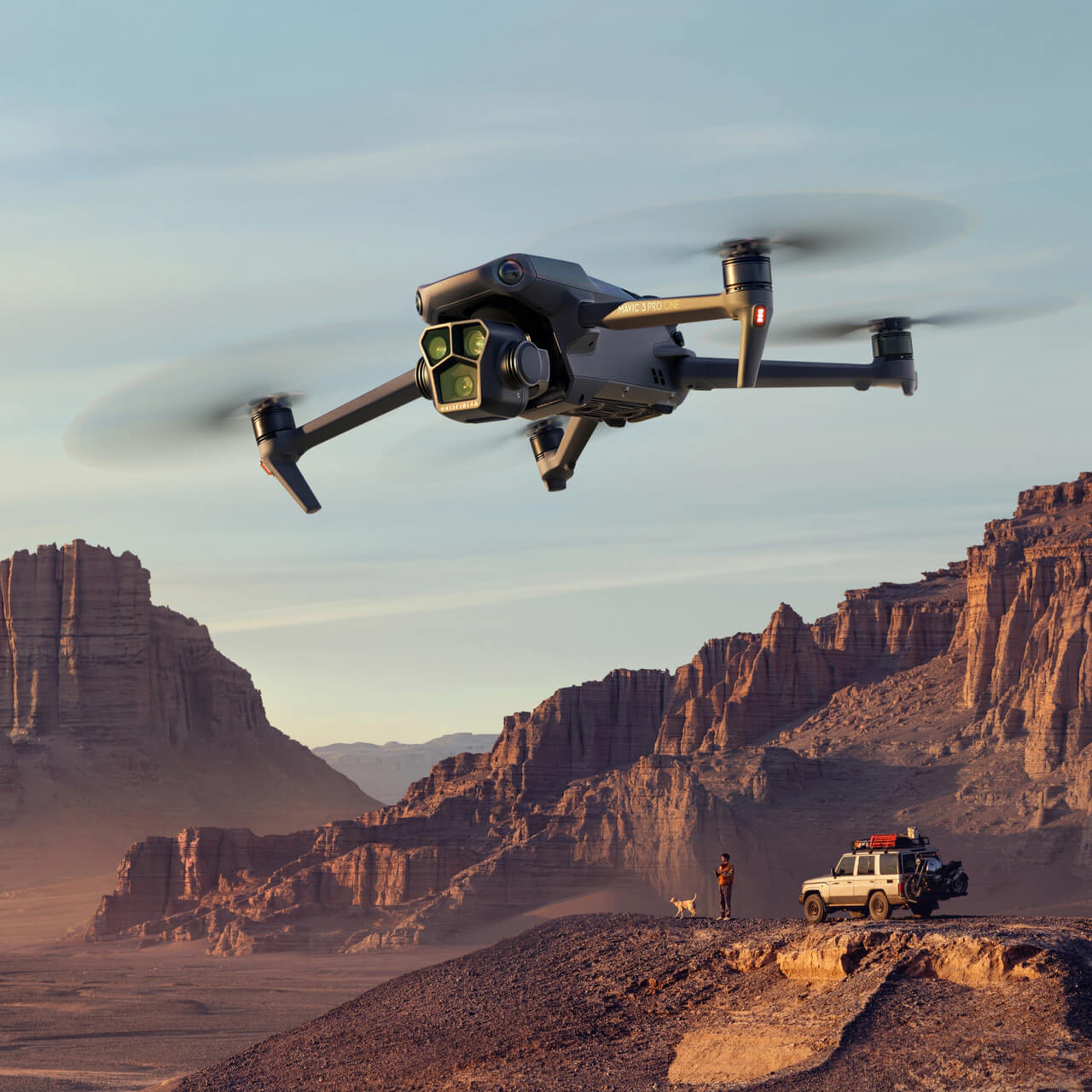 DJI Mavic 3 Pro Fly More コンボ（DJI RC Pro付属）[OUTLET]