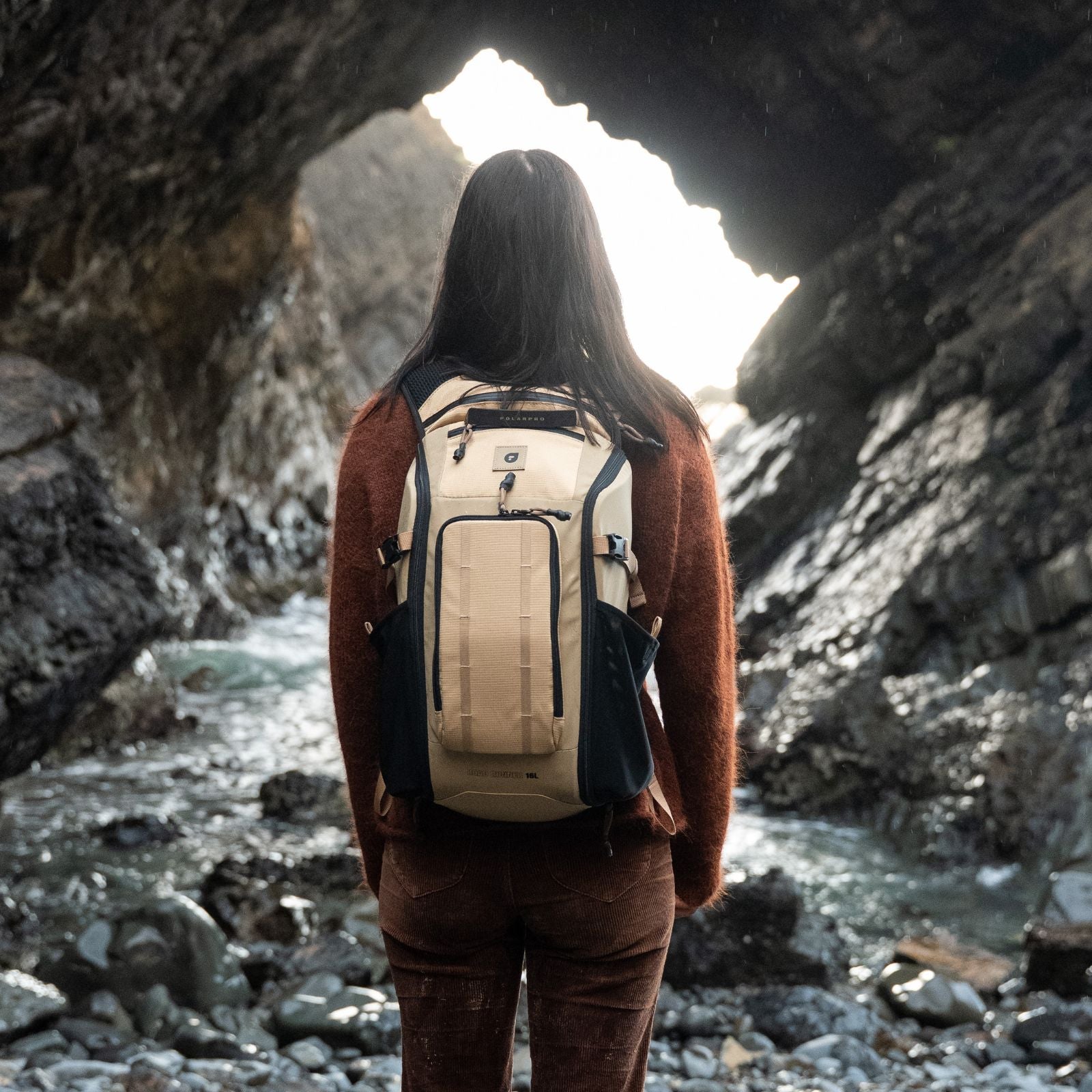 PolarPro RoadRunner 16L バックパック - Desert