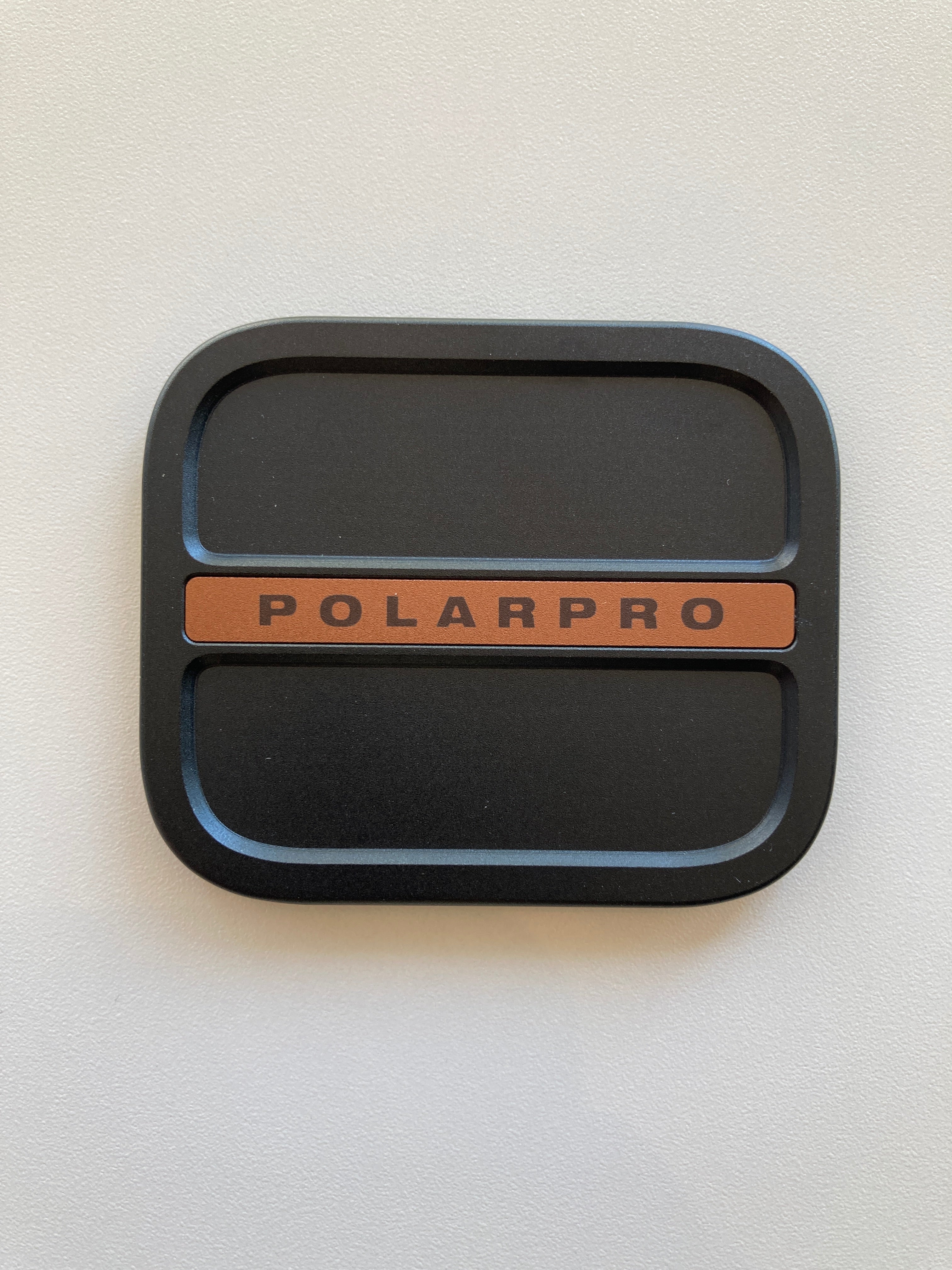 PolarPro LiteChaser Pro Defender 交換プレート - iPhone 15 Pro/Pro Max [OUTLET]