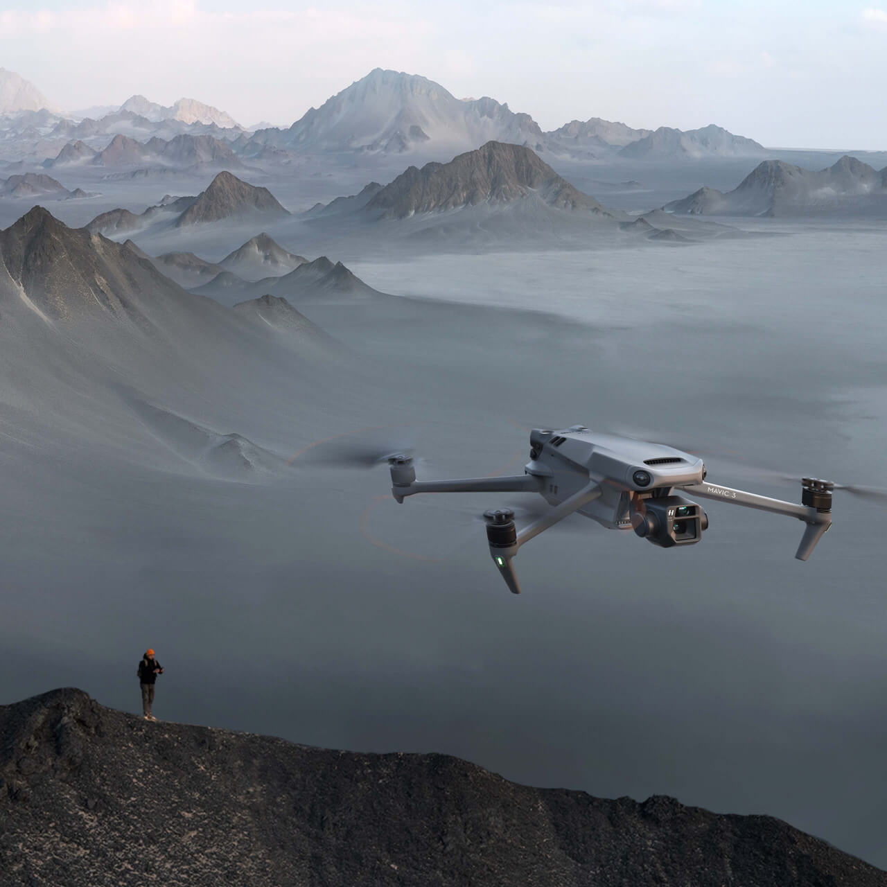 DJI Mavic 3 Fly More コンボ [OUTLET]
